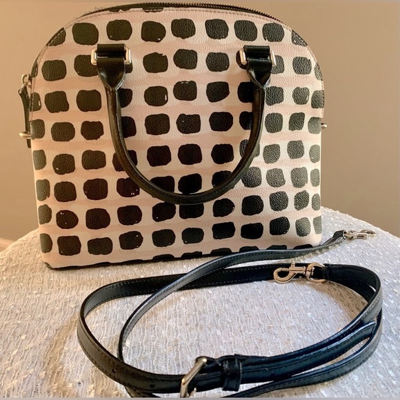Kate Spade black, pink, beige  and white graphics plaid style pattern - Picture 4 of 6